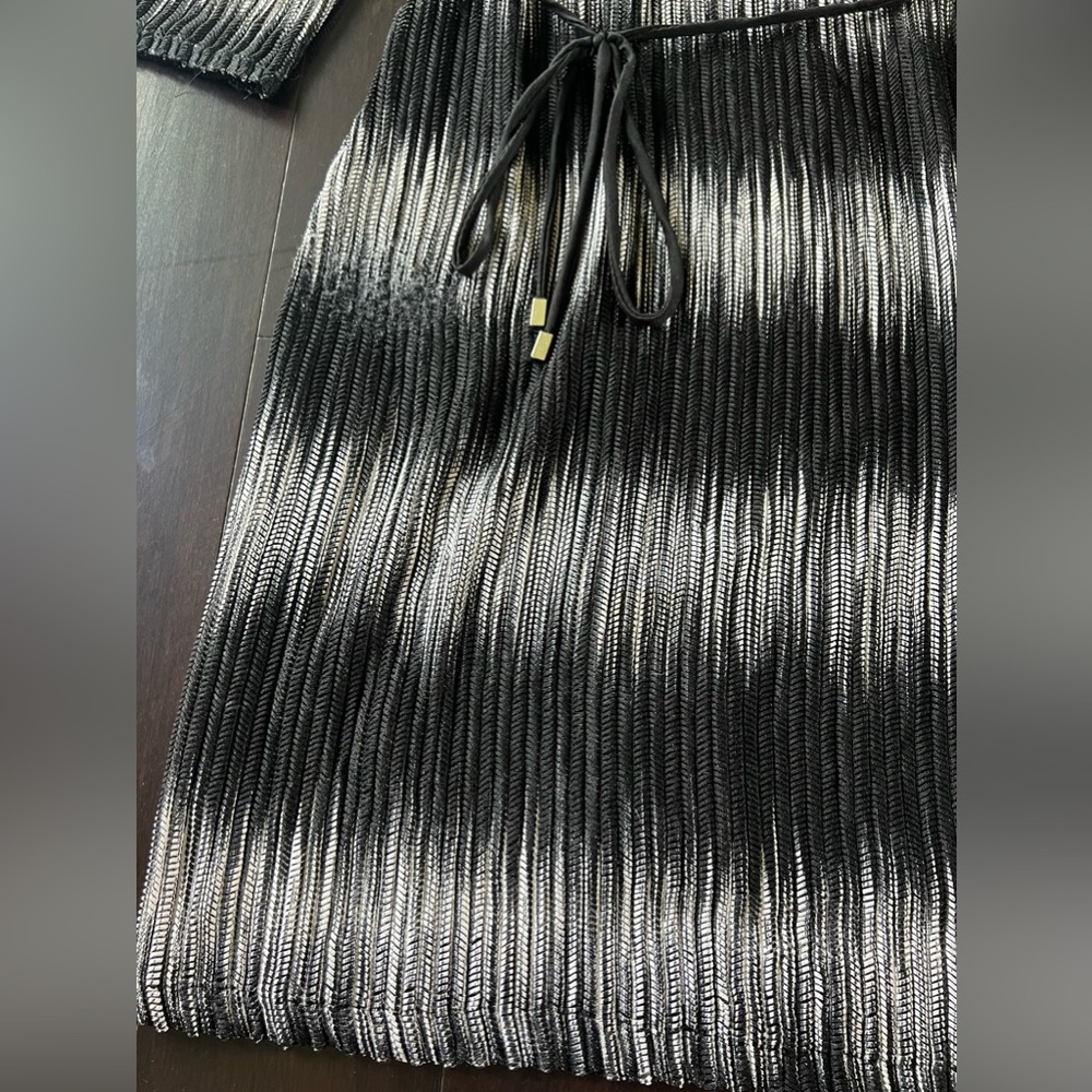 Studio One Belted Sheath Dress Black Gray Knit Keyhole Size 10 Work Chic - Picture 5 of 9